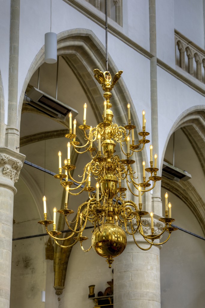 HDR Basiliek Basilica basilique Sint-Catharijnekerk Sint Catharijnekerk kerk eglise church kerkfotografie den briel brielle religie religion gotiek bezienswaardigheden